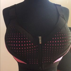 Victoria's Secret SportsBra NWOT
